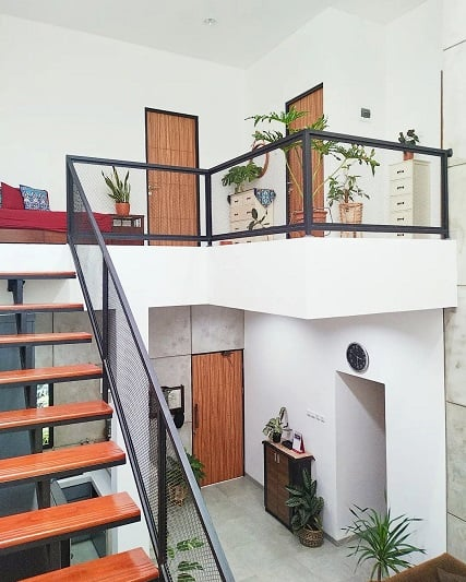 contoh tangga minimalis di ruangan sempit